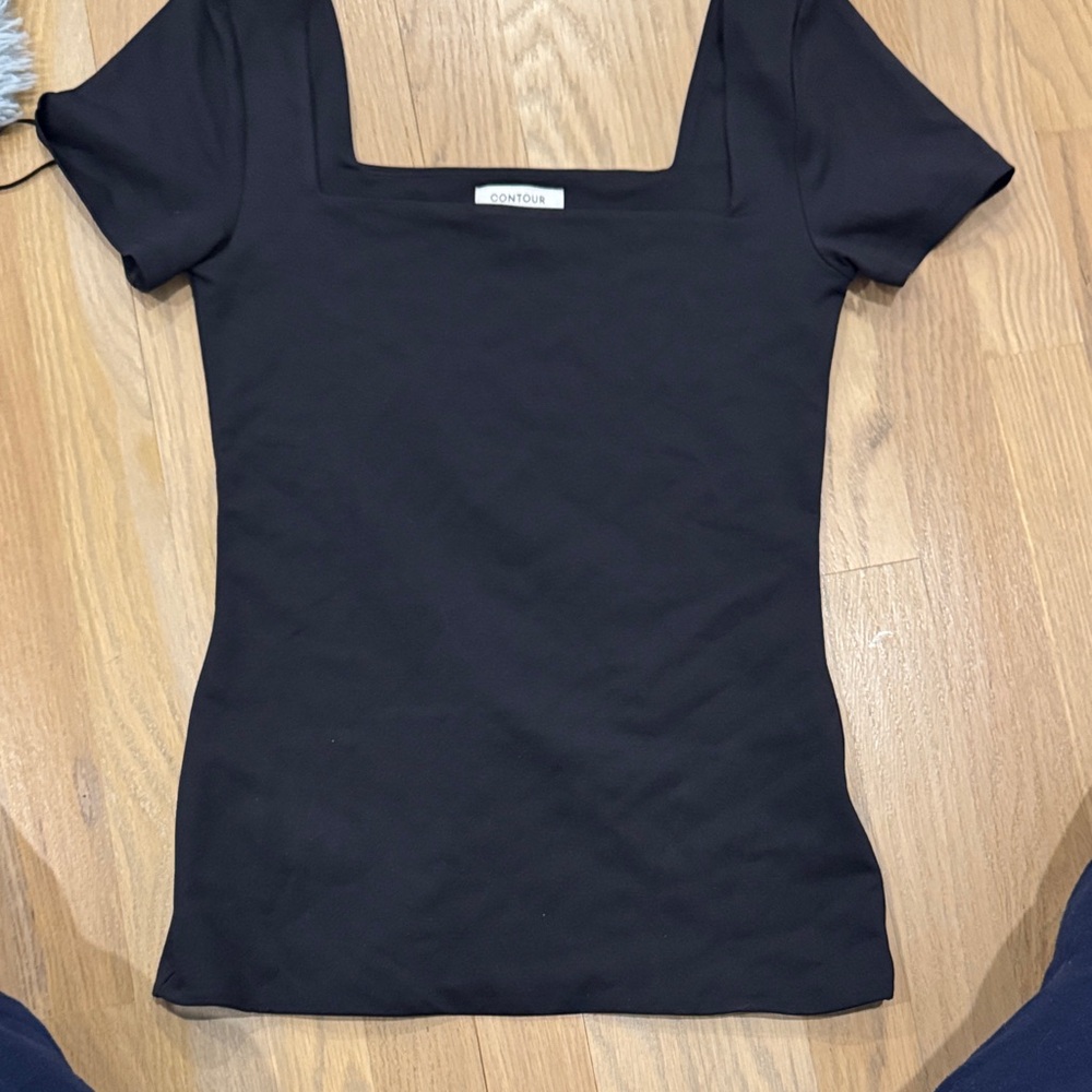 Aritzia Black Square Neck Short Sleeve Top